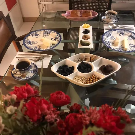 No 1 House By Valence 2*