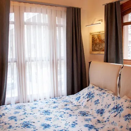 No 1 House By Valence Hotel Istanboel