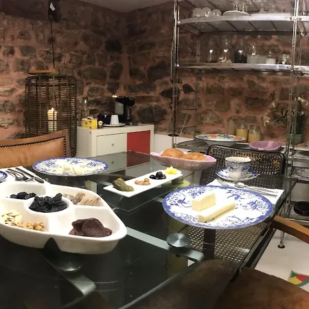 No 1 House By Valence 酒店