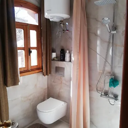 No 1 House By Valence 2*