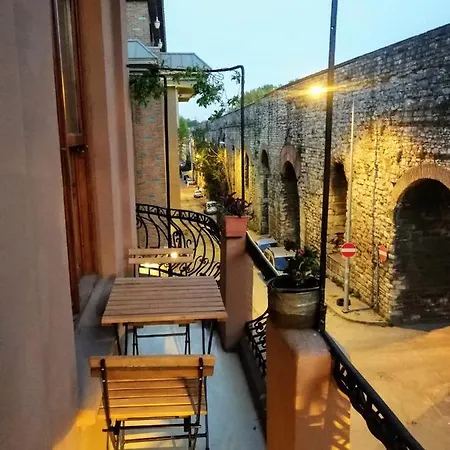 No 1 House By Valence Hotel