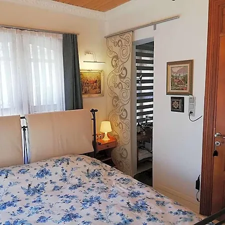 No 1 House By Valence מלון 2*