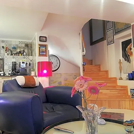 מלון No 1 House By Valence