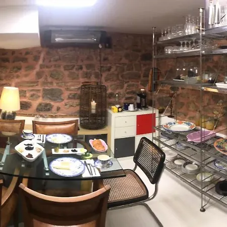 Hotel No 1 House By Valence 2*