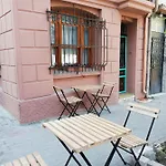 מלון No 1 House By Valence