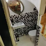 מלון No 1 House By Valence