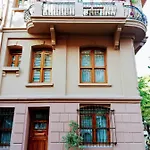 מלון No 1 House By Valence