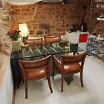 No 1 House By Valence