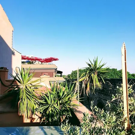 No 1 House By Valence Szálloda