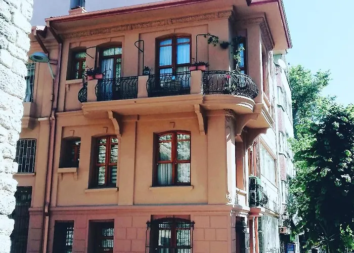 No 1 House By Valence 酒店 2*