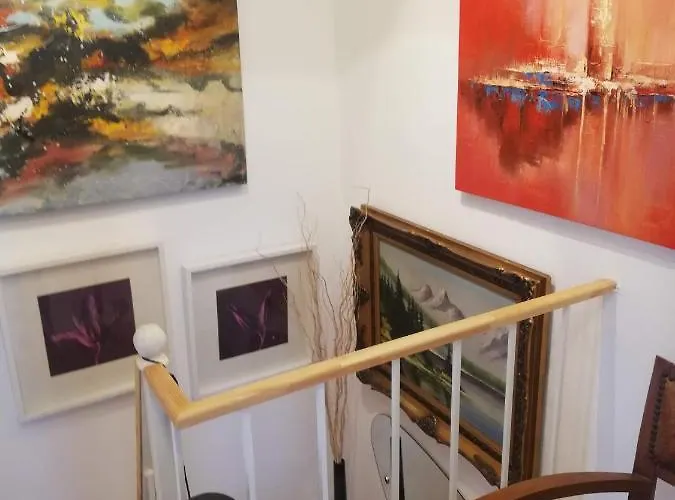 Отель No 1 House By Valence