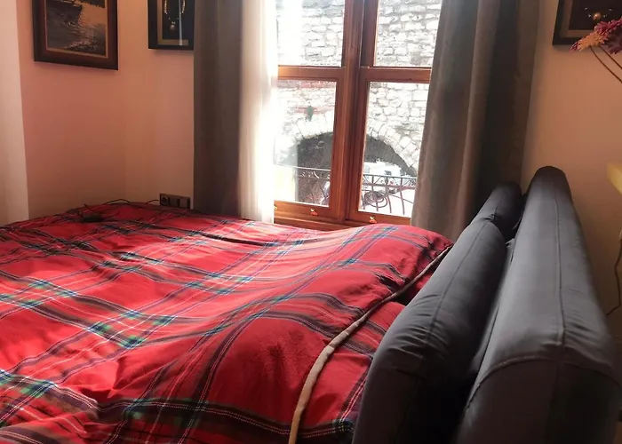 No 1 House By Valence 2* Стамбул