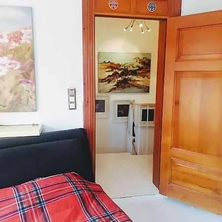 No 1 House By Valence