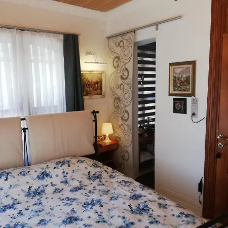 No 1 House By Valence Hotel